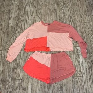 Retro color block two piece shorts sweatsuit!